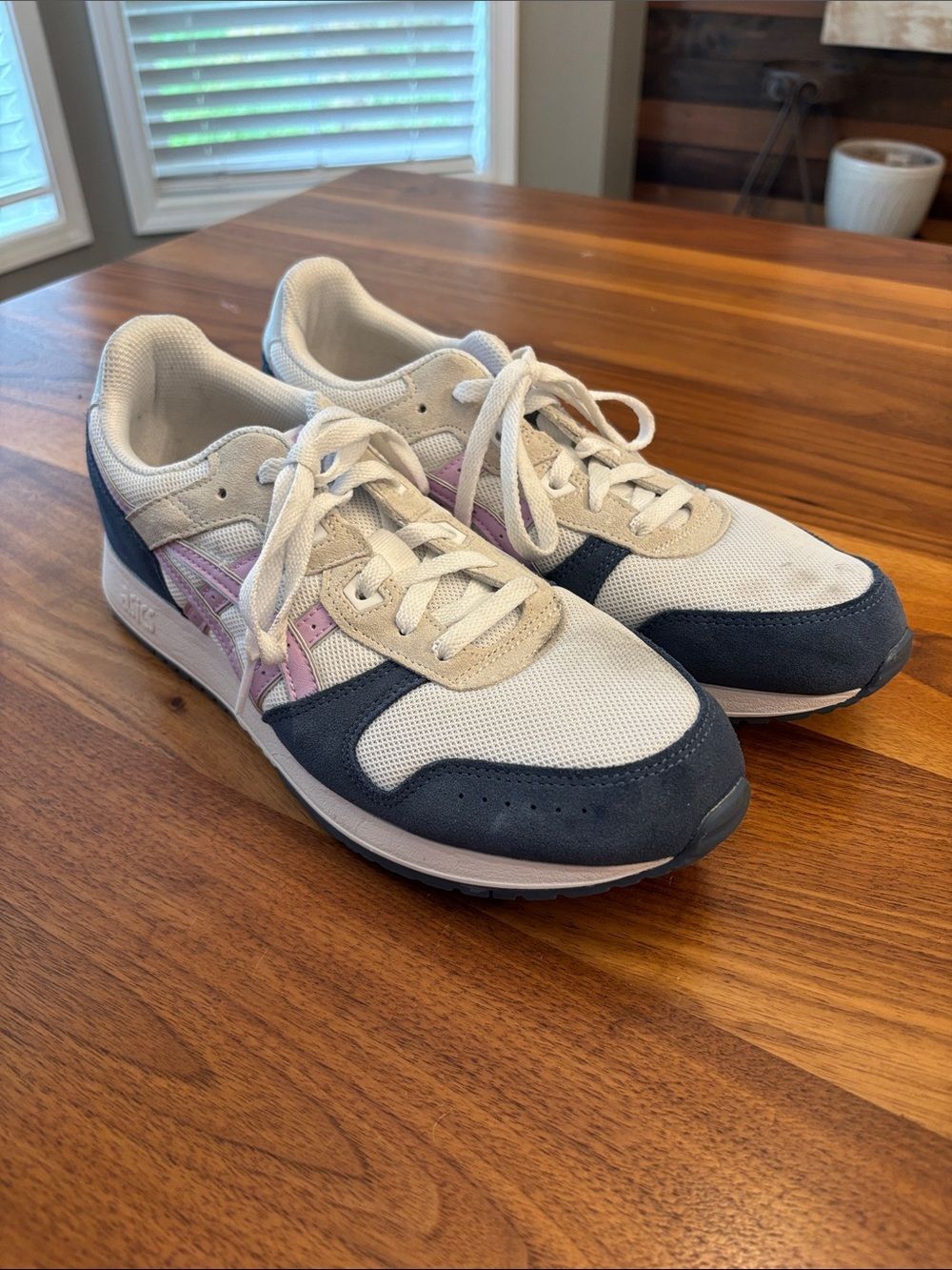 Asics Women’s Lyte Classic Blue Lilac Tech Running Athletic Shoes Size 11